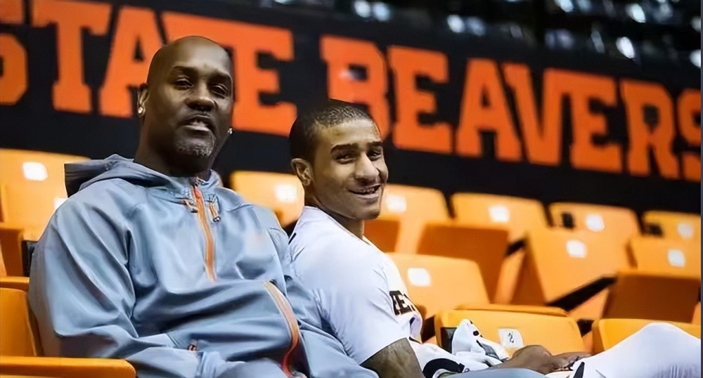 生成了一篇 生成了一篇