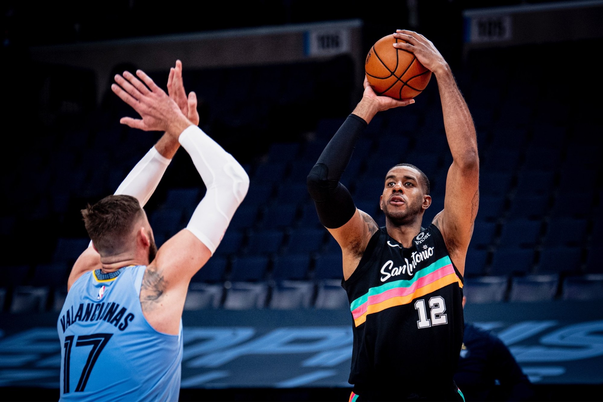 部低平球 部低平球